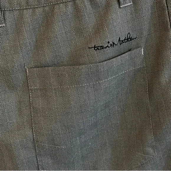 Travis Mathew Gray Plaid Golf Shorts Size 36 - Picture 6 of 6
